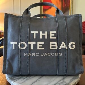 Authentic MARC JACOBS The Tote Bag